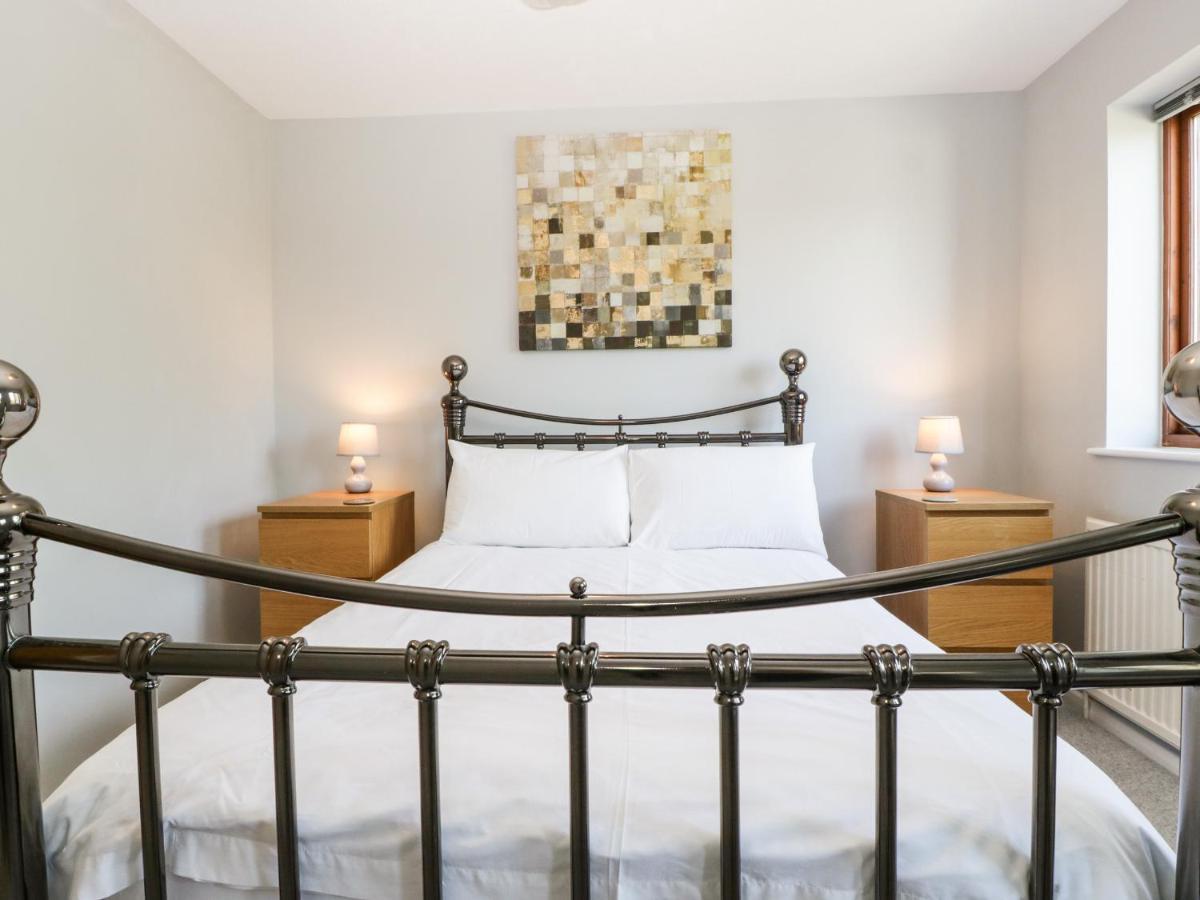 16 Mythern Meadow Bradford-On-Avon Екстер'єр фото