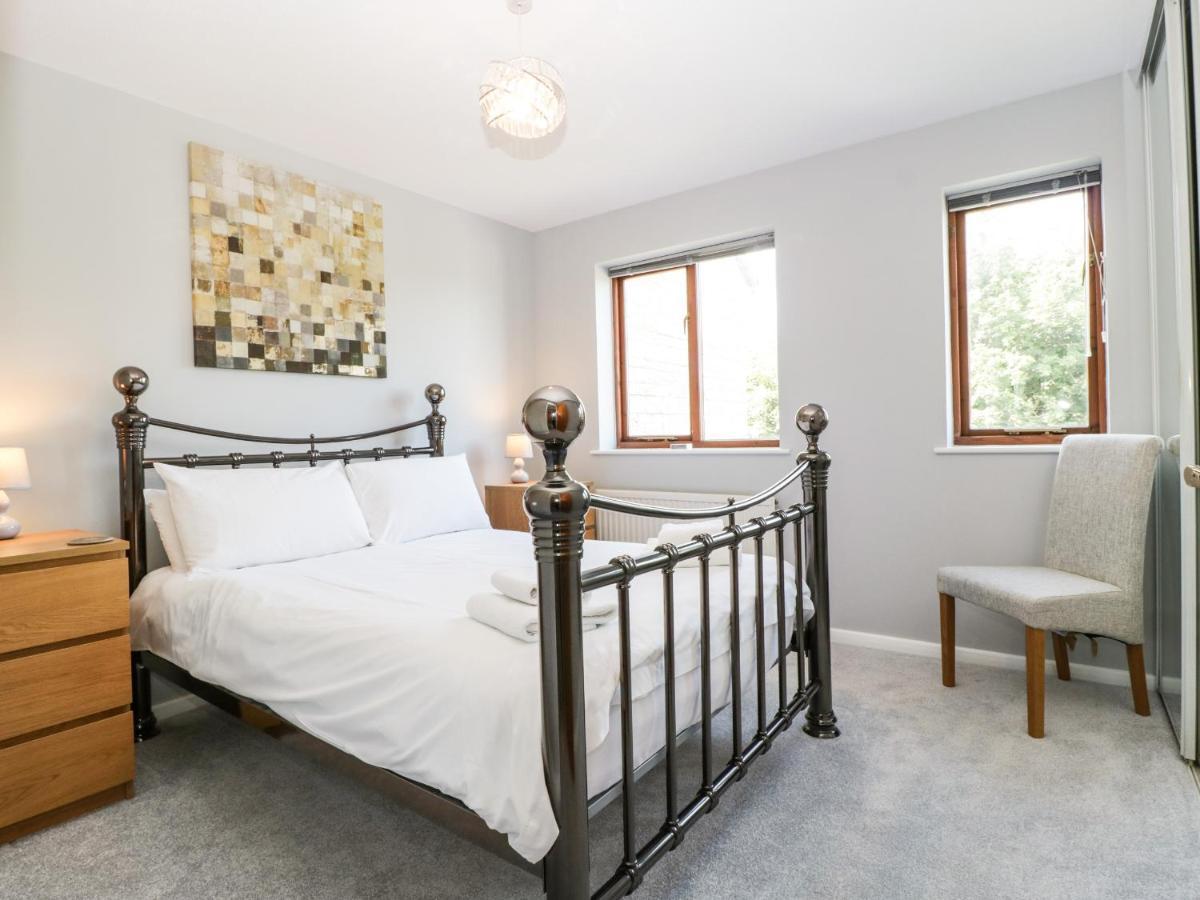 16 Mythern Meadow Bradford-On-Avon Екстер'єр фото